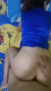 成人两性网后入操老婆双洞，想颜射结果被她瞪眼吓软了