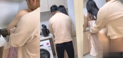 生日梦精灵动漫老婆在吃饭被朋友从饭桌上硬拉下去吃鲍鱼啪啪啪