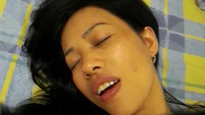亚洲精品卡2卡三卡4卡2卡乱码饥渴的农村少妇被操高潮的真实反应