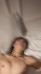 援交qq约炮极品苗条阿姨露脸很骚插舒服了一直叫唤