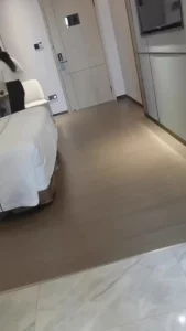 凉风国语版骚妻与单男洗澡后做爱了