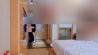 日韩大片在线永久免费观看网站皮肤超白的幼儿园老师出来偷情调教她，这样的女人玩几年也不会腻