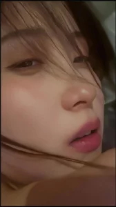 欧美肥胖多毛老太婆颜值完美的小女友，很反差的女神