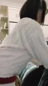 孙小萌闫辰的小说免费观看朋友老婆和我偷情超级荡妇，全程淫语骚话，高清画质贵在真实。
